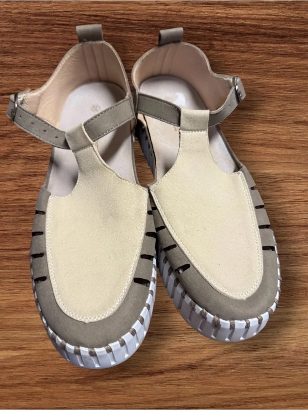 Like new! Ilse Jacobsen HORNBAEK Women's Tulip 9378 Platform Sandal